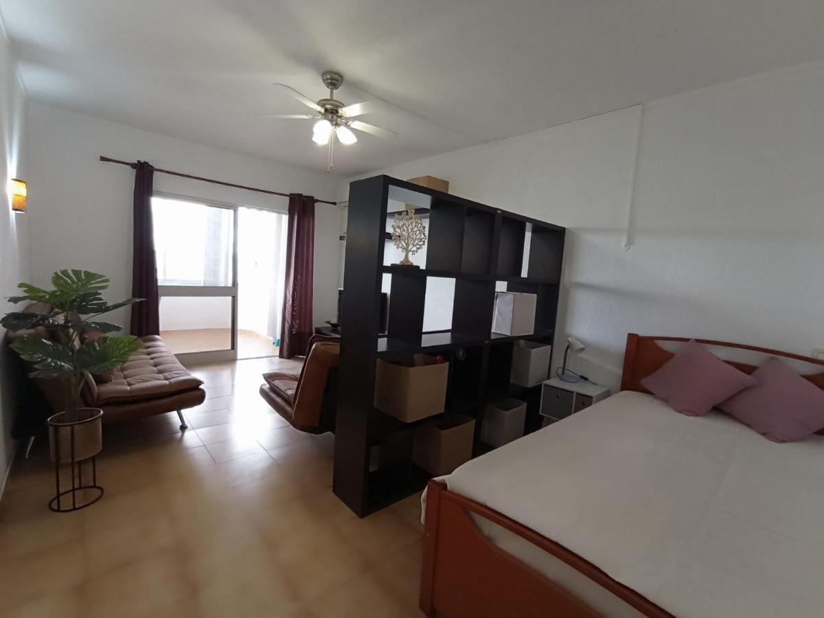 Love Shack Flat In Quarteira Center Bagian luar foto
