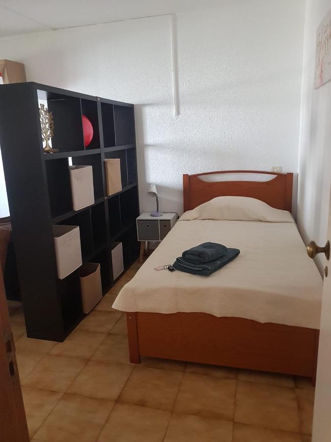 Love Shack Flat In Quarteira Center Bagian luar foto